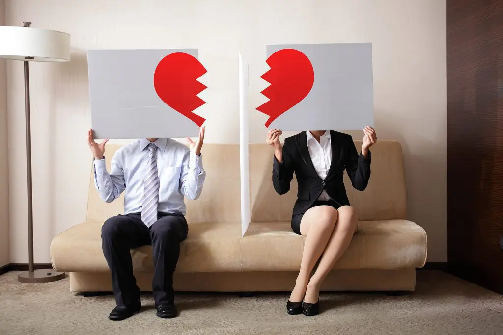 The Top Ten Divorce Urban Legends - Myths and Misconceptions about Splitting Up